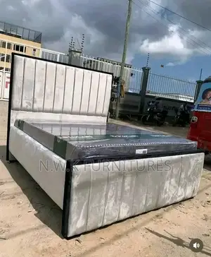 Grey Chester Bed