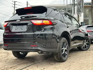 Toyota Harrier 2019 Black