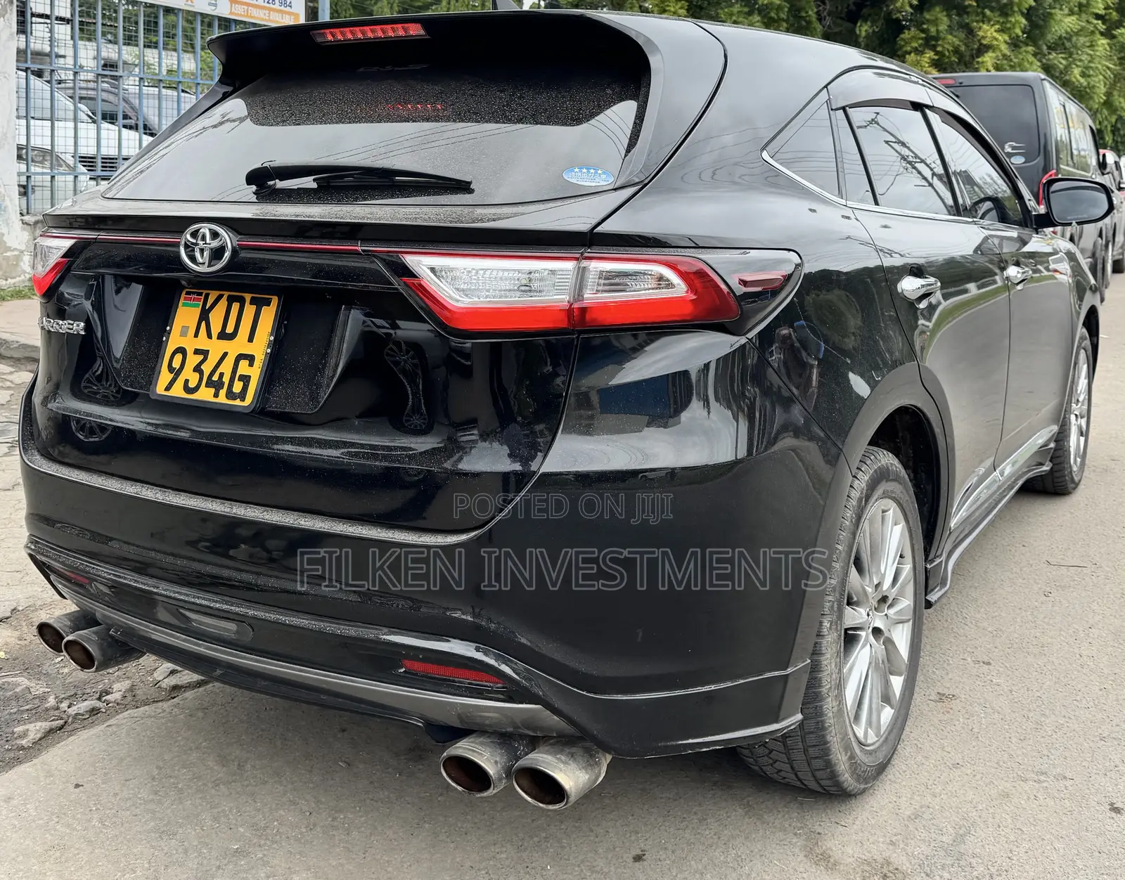 Toyota Harrier 2.0 2019 Black