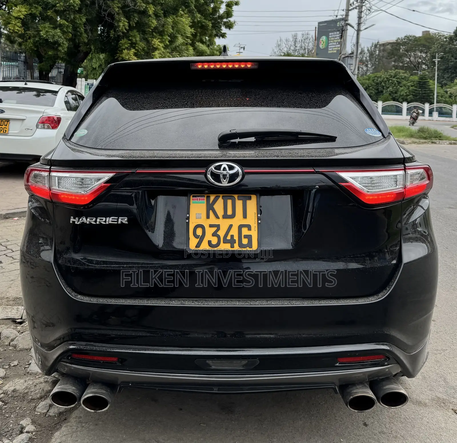 Toyota Harrier 2.0 2019 Black