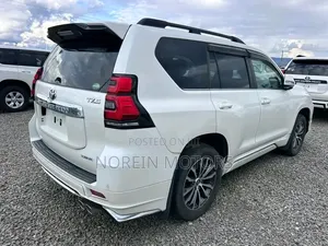 Toyota Land Cruiser 2020 White
