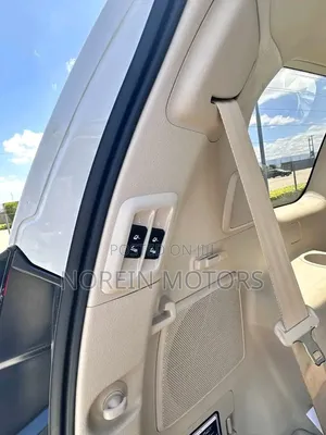 Toyota Land Cruiser 2020 White
