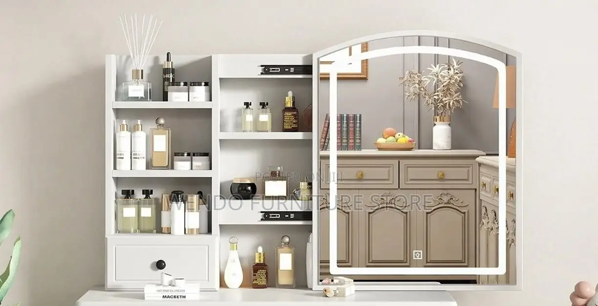 Dressers; White Bedroom Bergeene Vanity Table Set