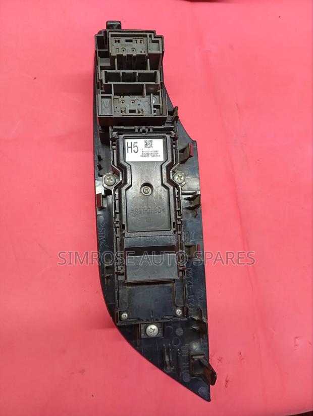 Rav 4 Main Switch New Model - thumbnail 2