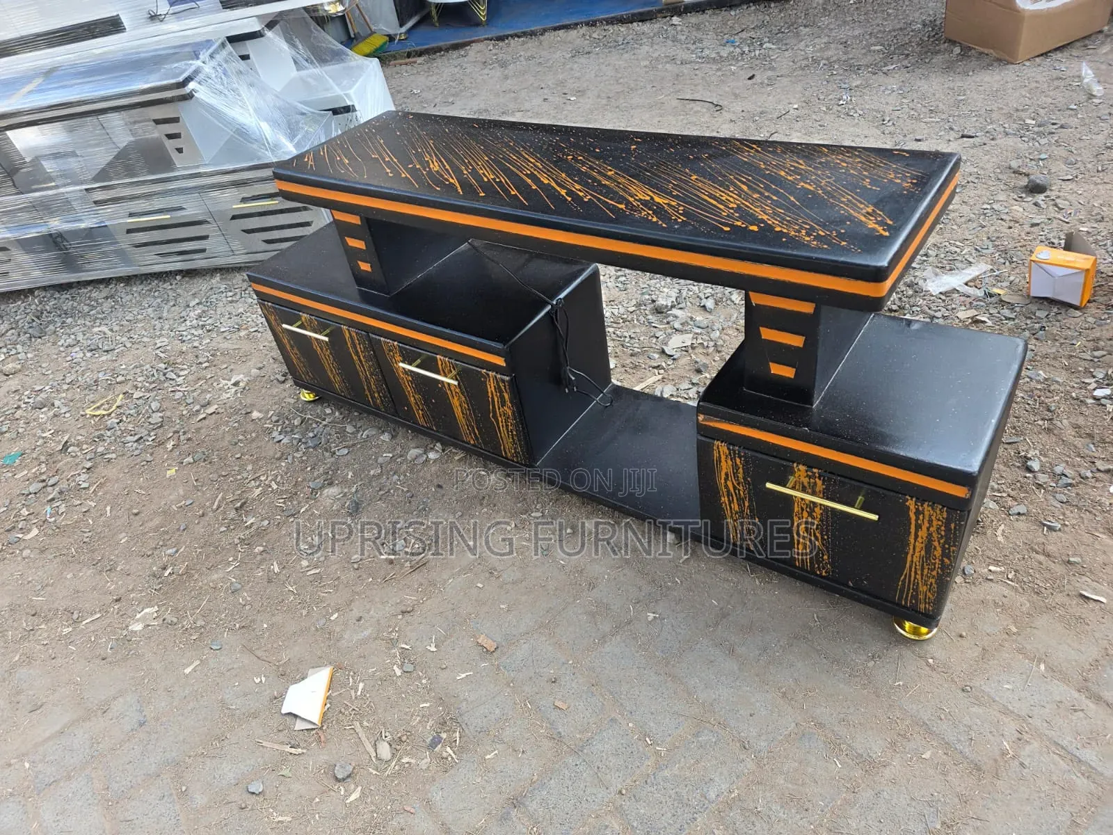 Tv Stand Black Gold 5ft With Led Lights