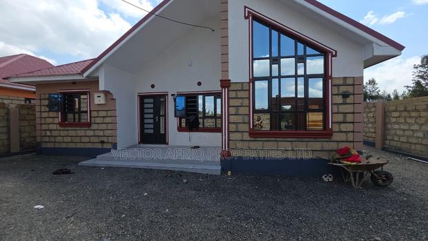 3bdrm Bungalow in Kiserian for sale