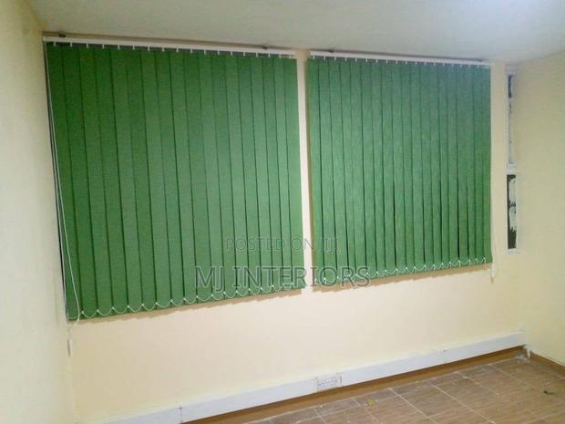 Green Vertical Blinds Per Square Meter Office Boardroom Ready