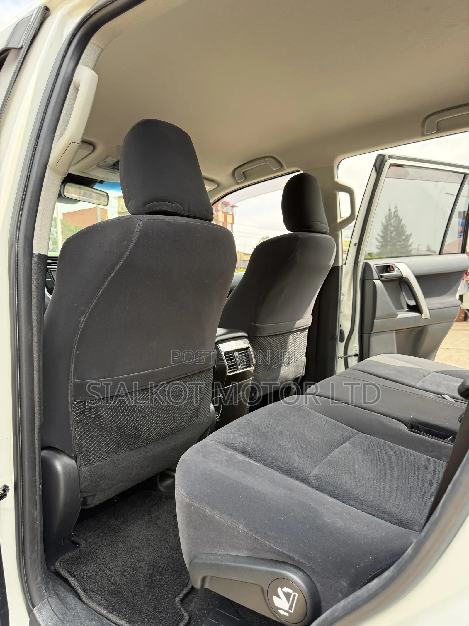 Toyota Land Cruiser Prado 2.7 2019 White