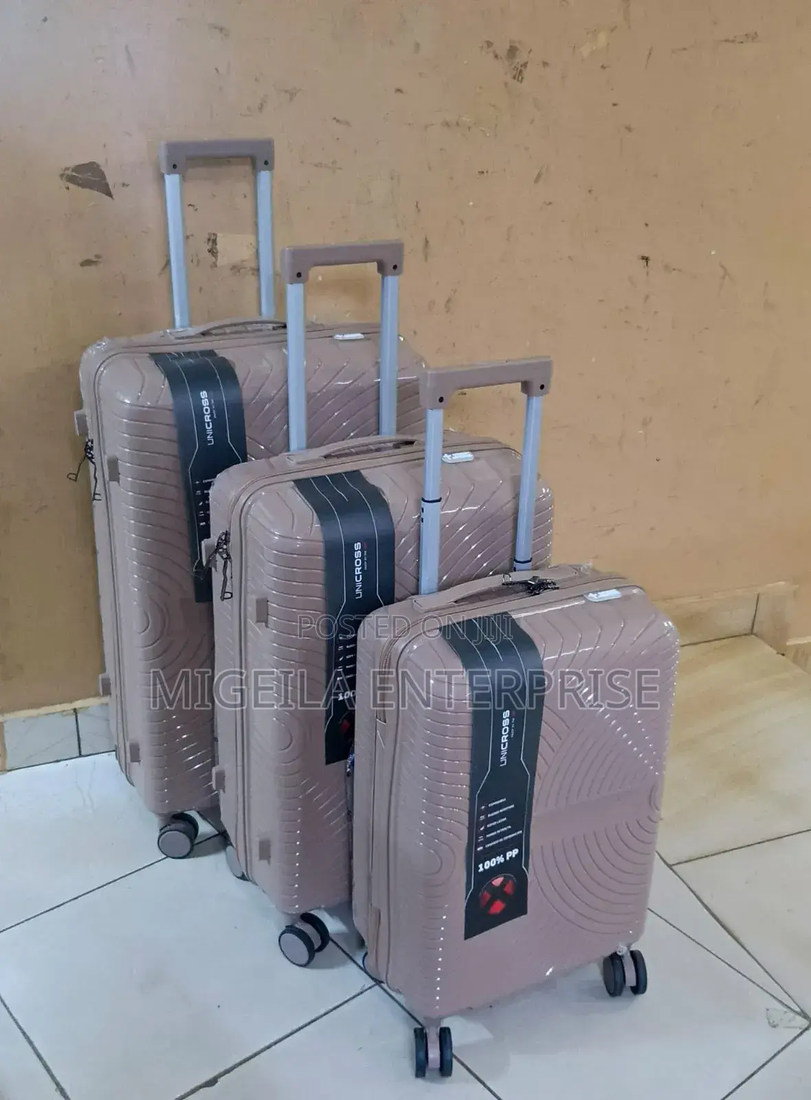 3 in 1 Unbreakable Pp Suitcases