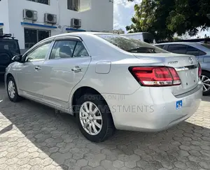 Toyota Premio 1.8 FWD 2020 Silver