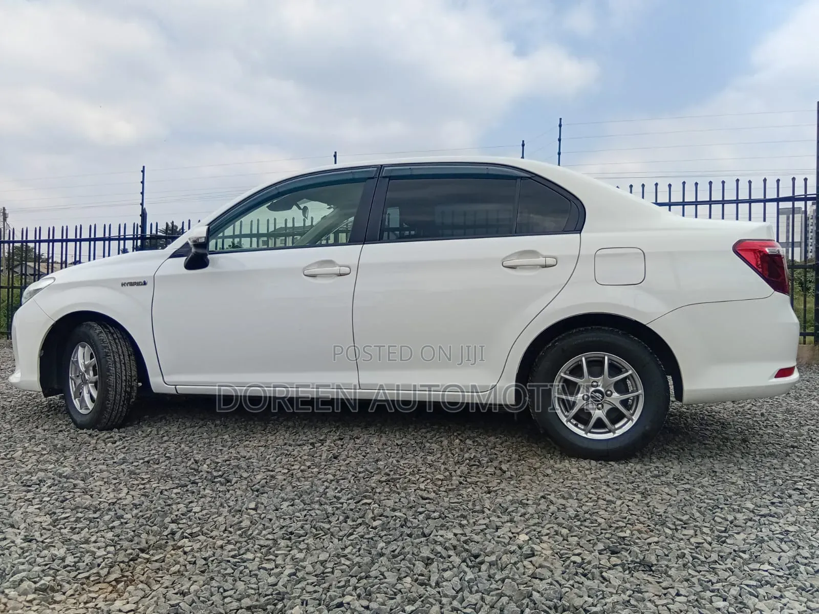 Toyota Axio 2018 White