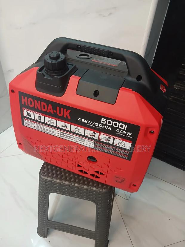Honda 5000i Generator - main view