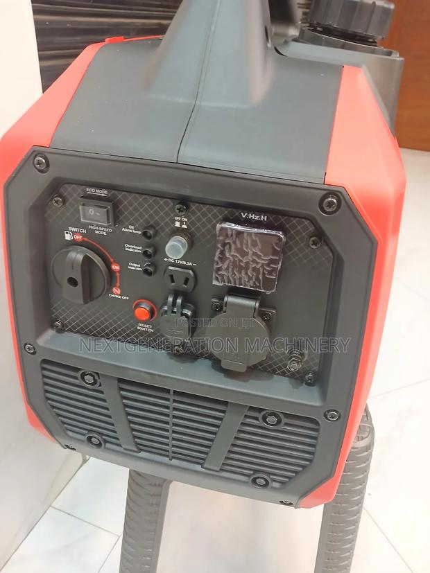 Honda 5000i Generator - thumbnail 3