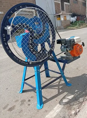 Milano Italia 3 Blade Chaffcutter With 7.5hp Engine