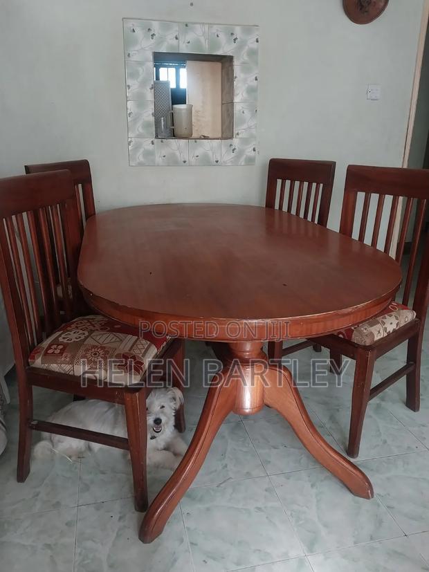 Dining Table Set - main view