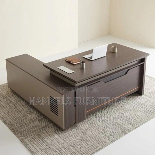 1.6m Executive L-Shaped Office Desk – Stylish Corner Office Desk