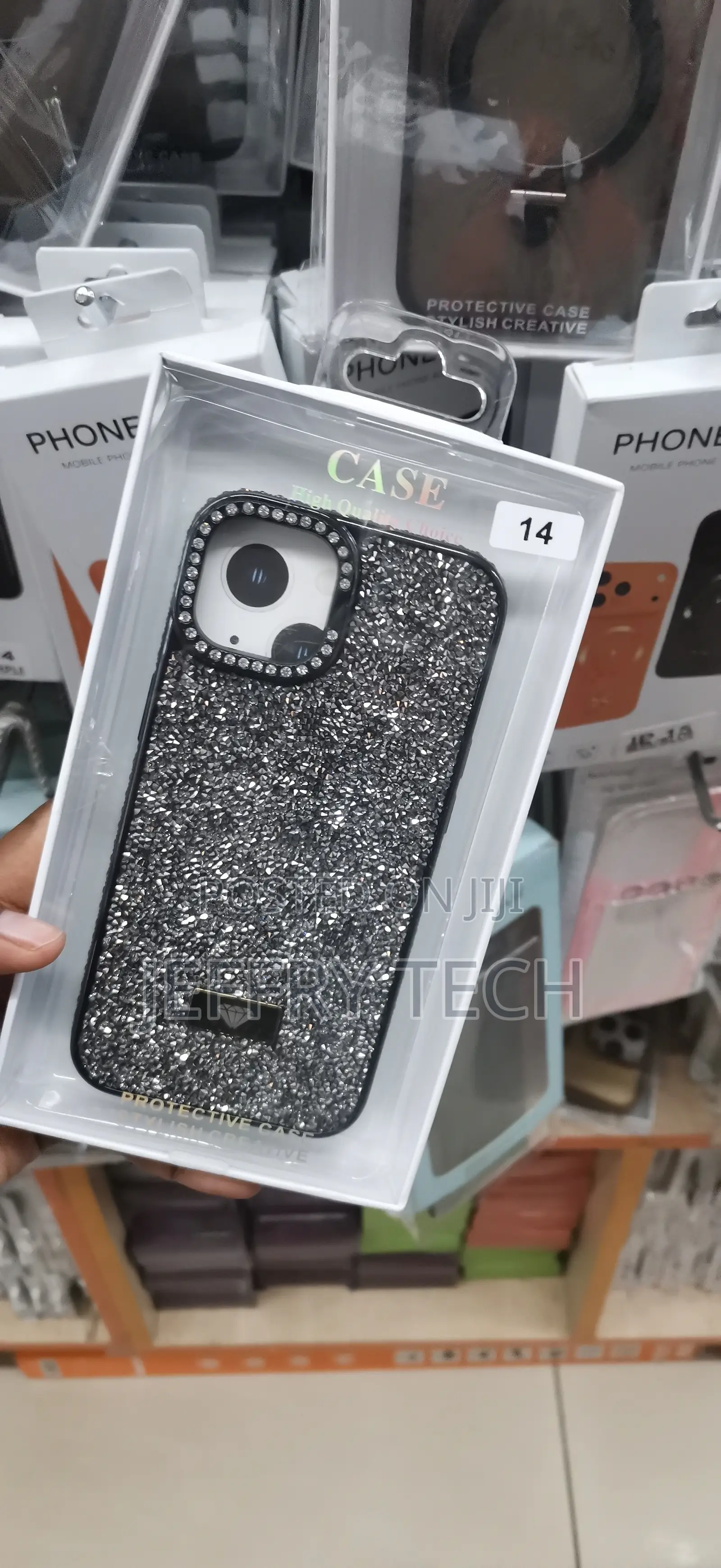 iPhone 14 Pro Black Rhinestone-Encrusted Finish,Cover