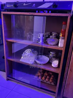 Kitchen Cabinet With Cooker