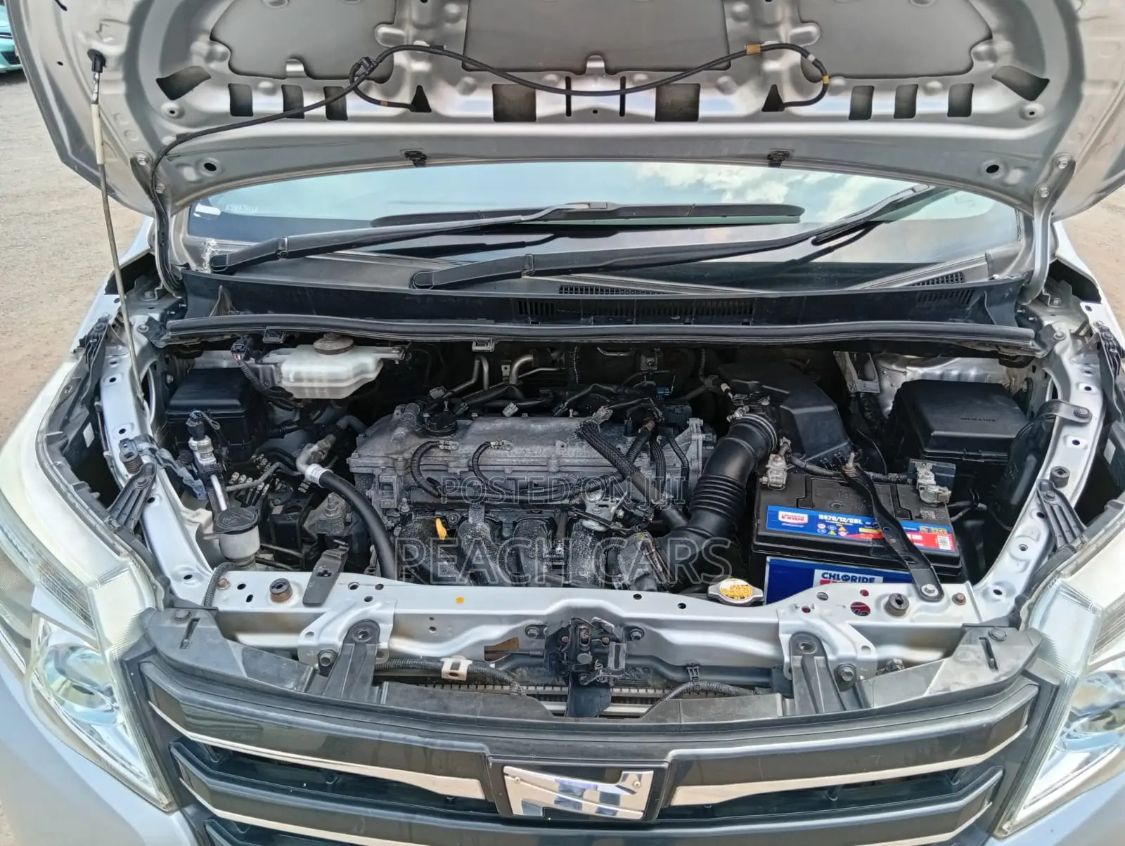 Toyota Noah 2014 Silver