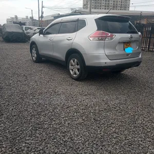 Nissan X-Trail 2013 Silver