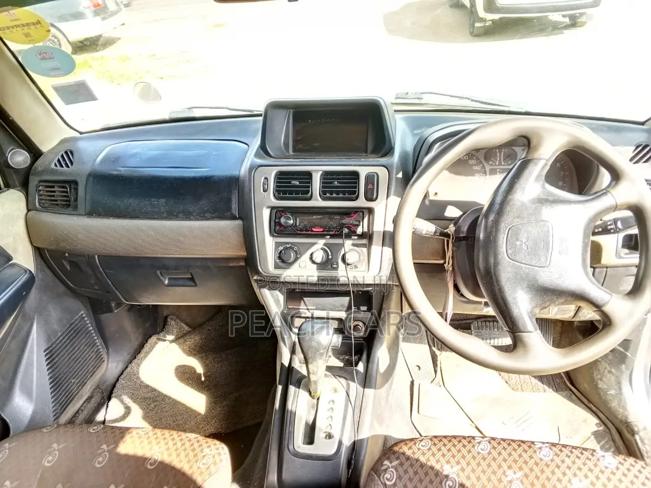 Mitsubishi Pajero 2003 Silver