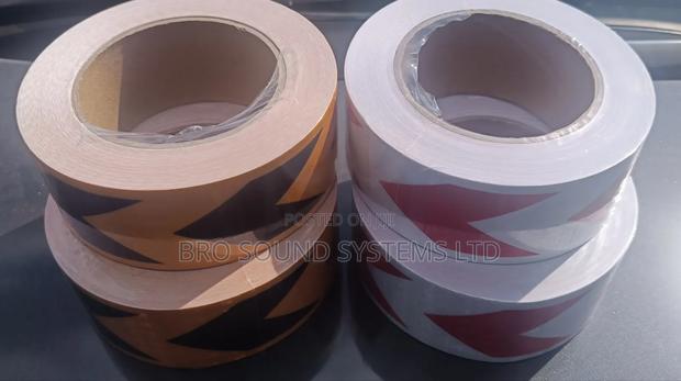 Self-adhesive Reflective Safety Tape - thumbnail 2