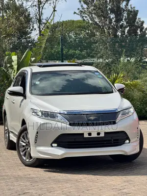 Toyota Harrier 2.0 2019 White