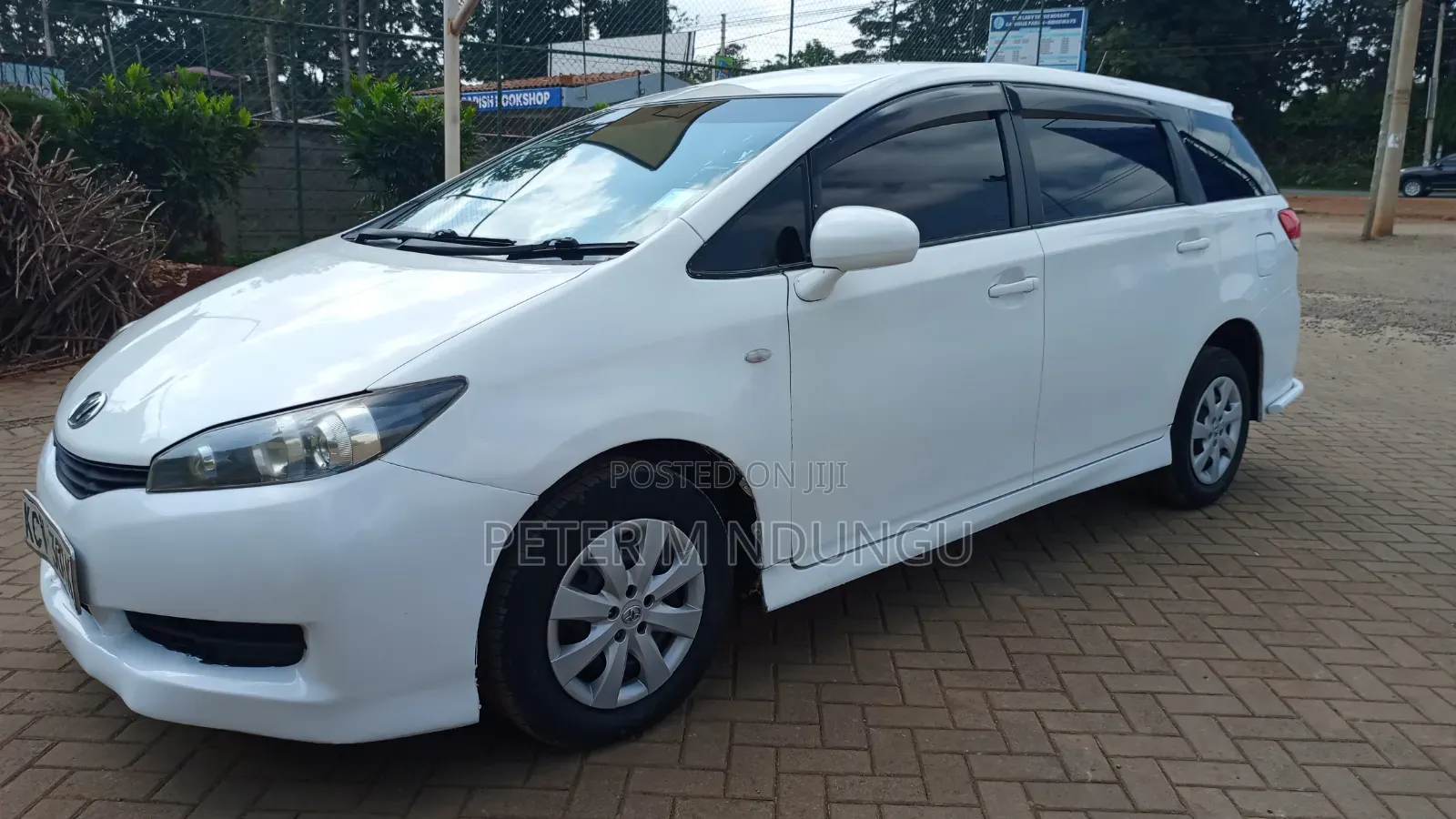 Toyota Wish 2012 White
