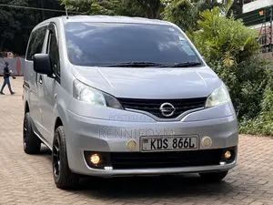 Nissan NV200 2018 Silver