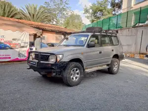 Toyota Land Cruiser Prado 1999 Silver