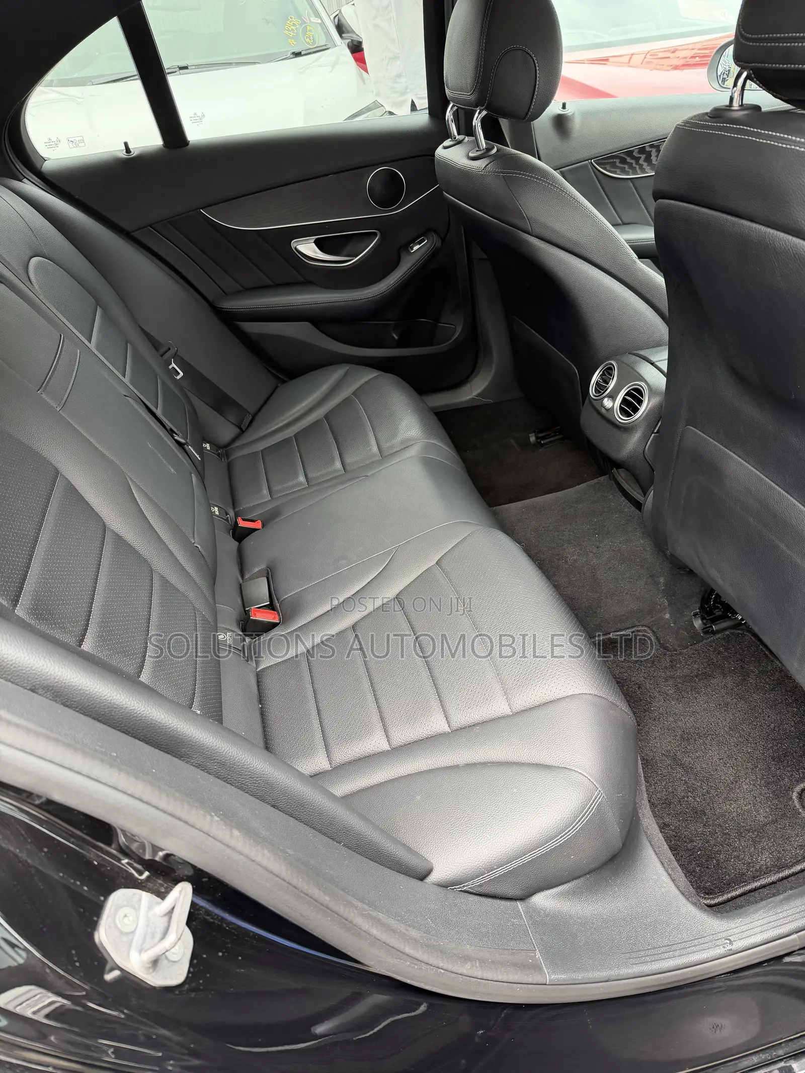 Mercedes-Benz C220 Classic 2020 Black