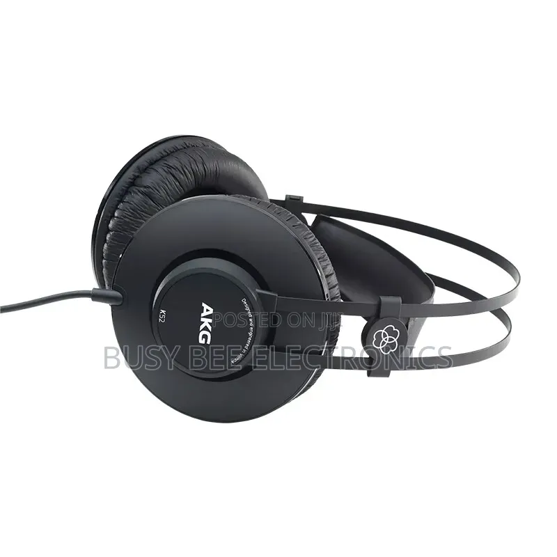 Akg Closed-Back Headphone High-Sensitivity Studio Wired Headphone