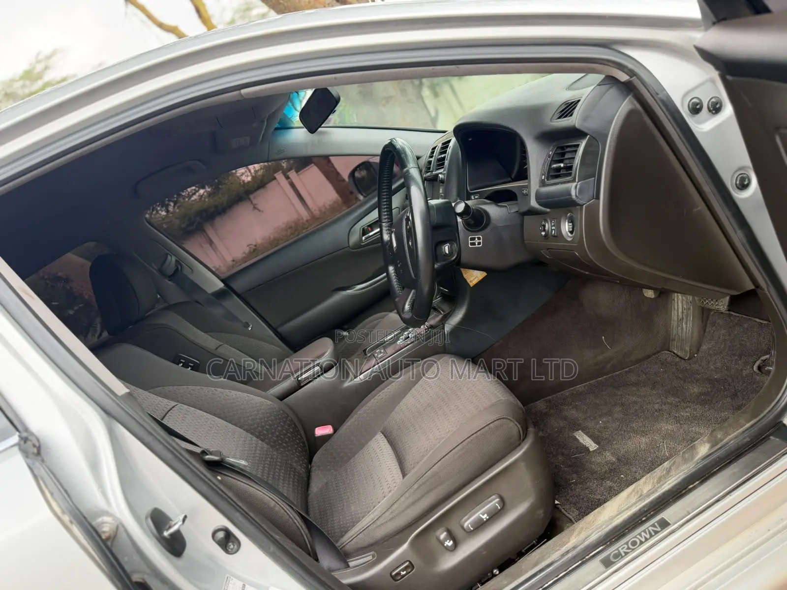 Toyota Crown 2009 Silver