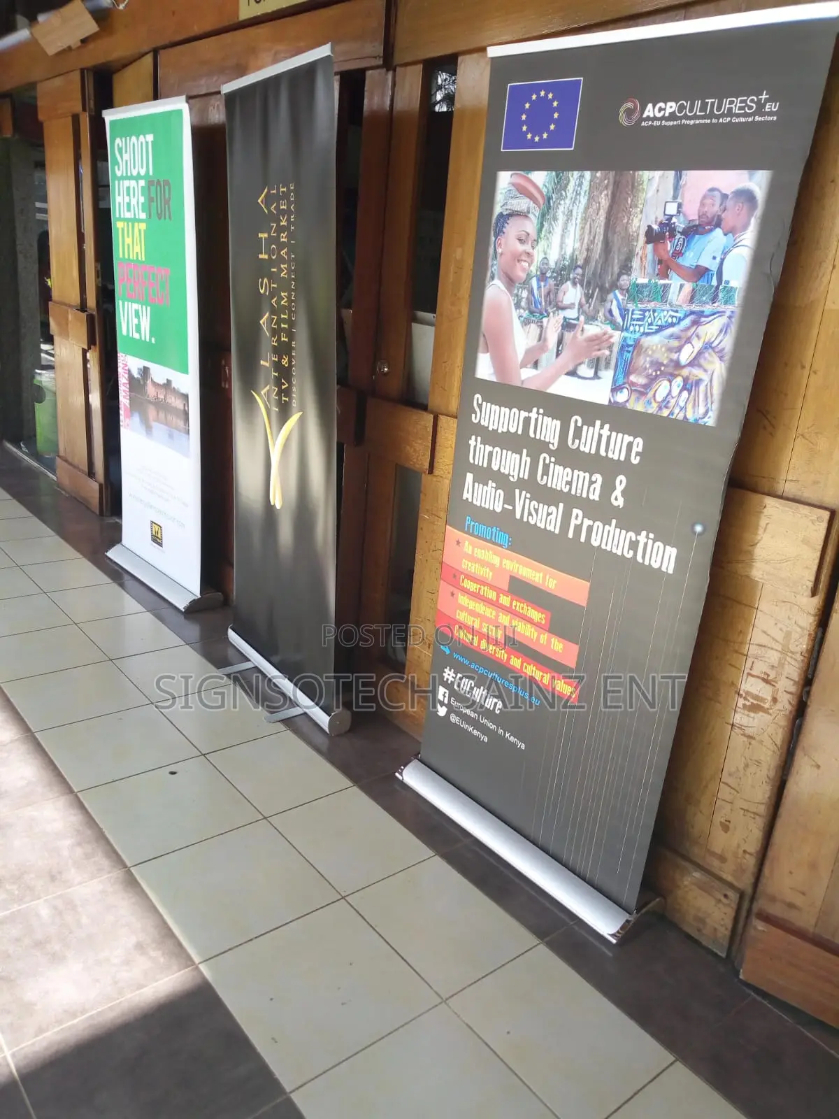 Broadbase Roller Stand Banner