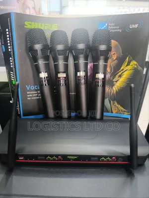 Shure Glxd94 Wireless Microphone System With 4 Handheld Microphones