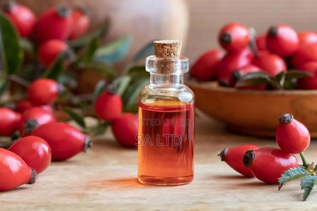 Rosehip Oil - thumbnail 2
