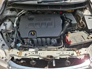 Toyota Premio 2012 Silver