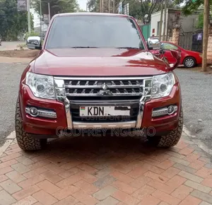 Mitsubishi Pajero 2015 Burgundy