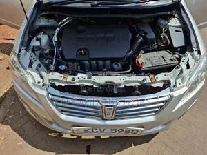 Toyota Premio 2012 Silver