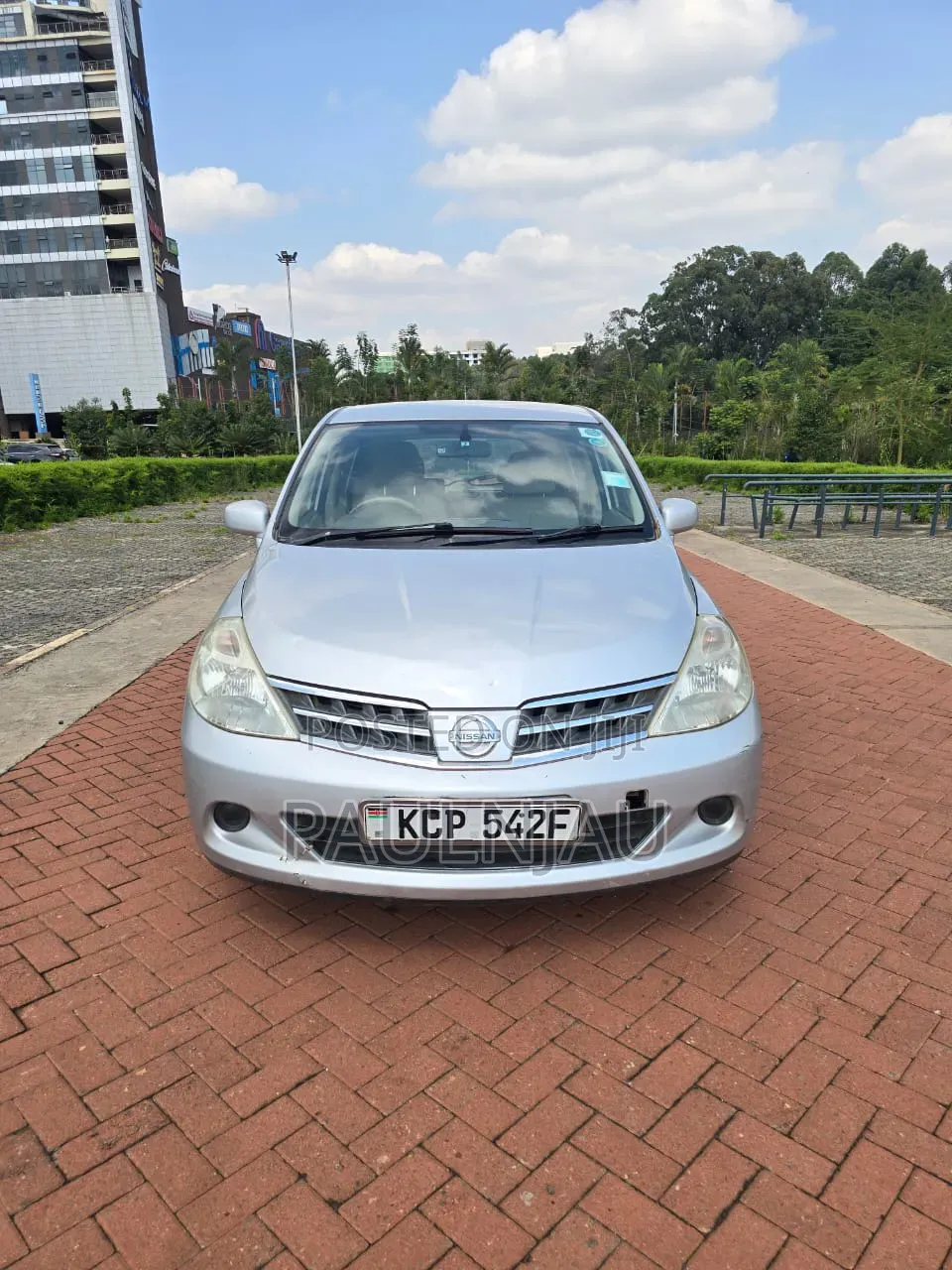 Nissan Tiida 2009