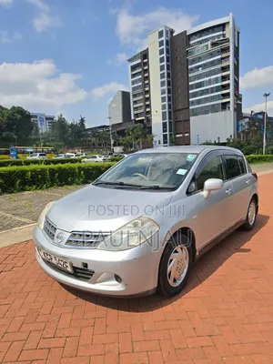 Nissan Tiida 2009