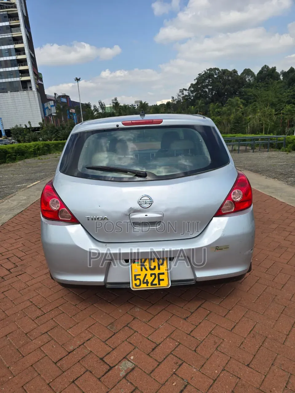 Nissan Tiida 2009