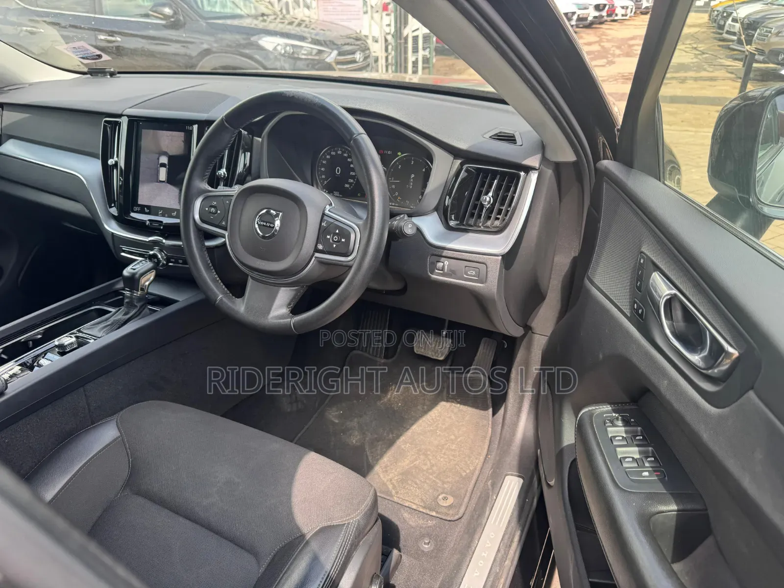 Volvo XC60 2019 Black