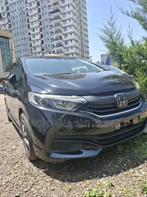 Honda Fit Shuttle 1.5 G 2WD 2018 Black