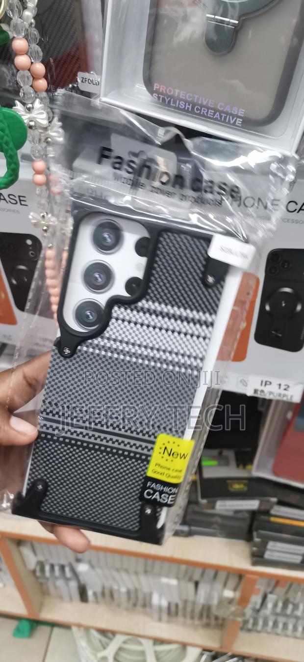 Samsung Galaxy S23 Ultra Stylish Plaid/Tribal Pattern Case - thumbnail 2