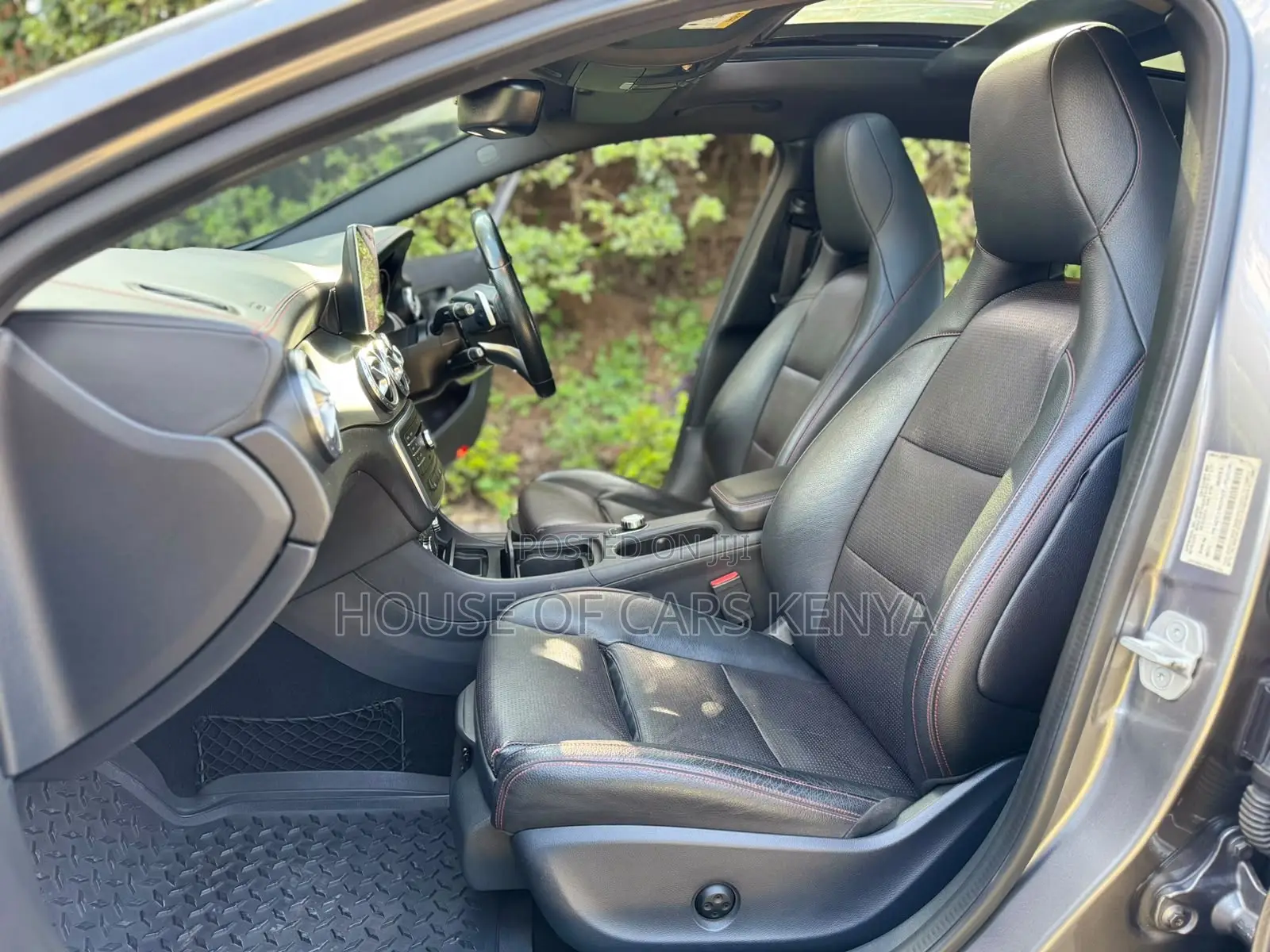 Mercedes-Benz GLA-Class 2018 Gray