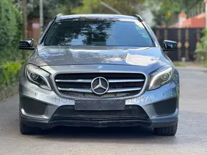 Mercedes-Benz GLA-Class 2018 Gray