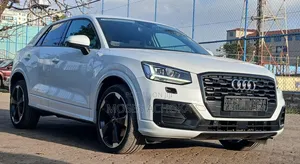 Audi Q2 2018 White