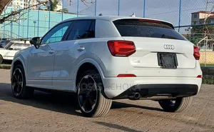 Audi Q2 2018 White