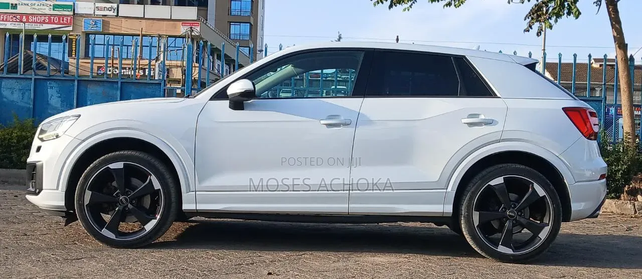 Audi Q2 2018 White